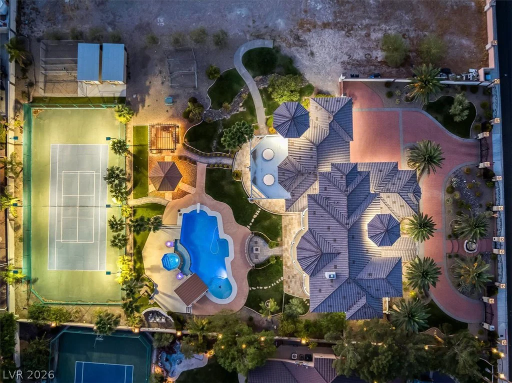 2021 Valadez, Las Vegas, NV 89117