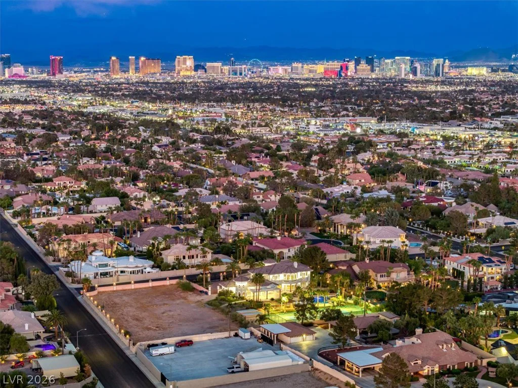 2021 Valadez, Las Vegas, NV 89117