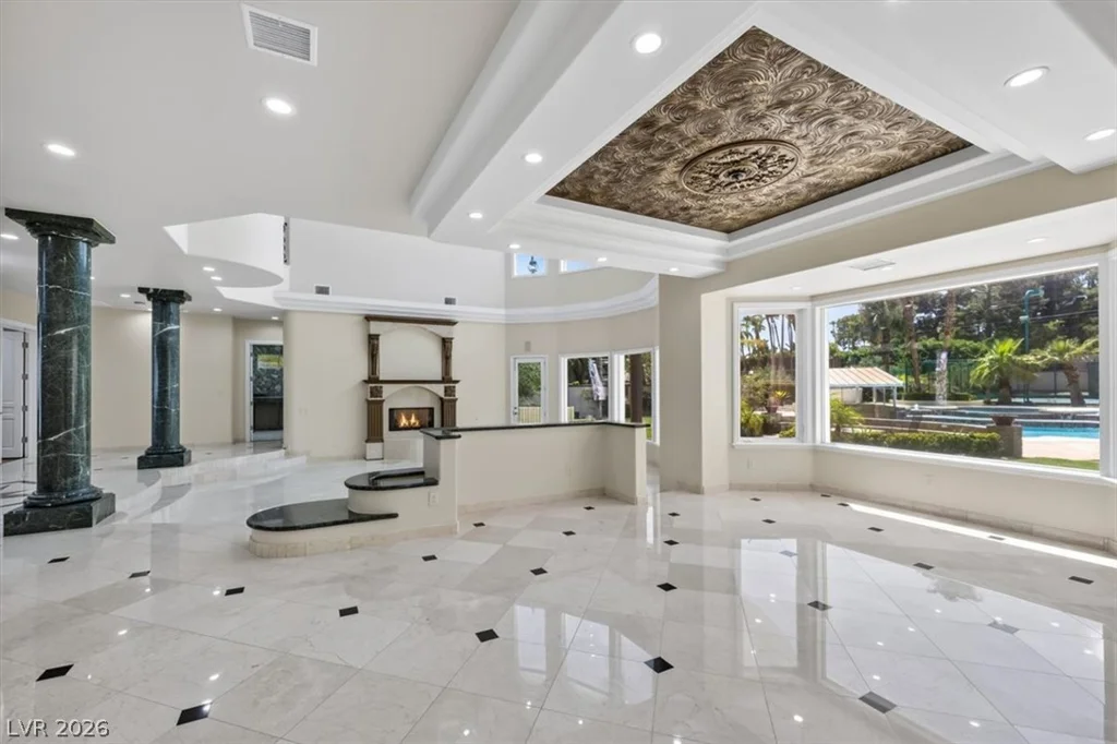 2021 Valadez, Las Vegas, NV 89117