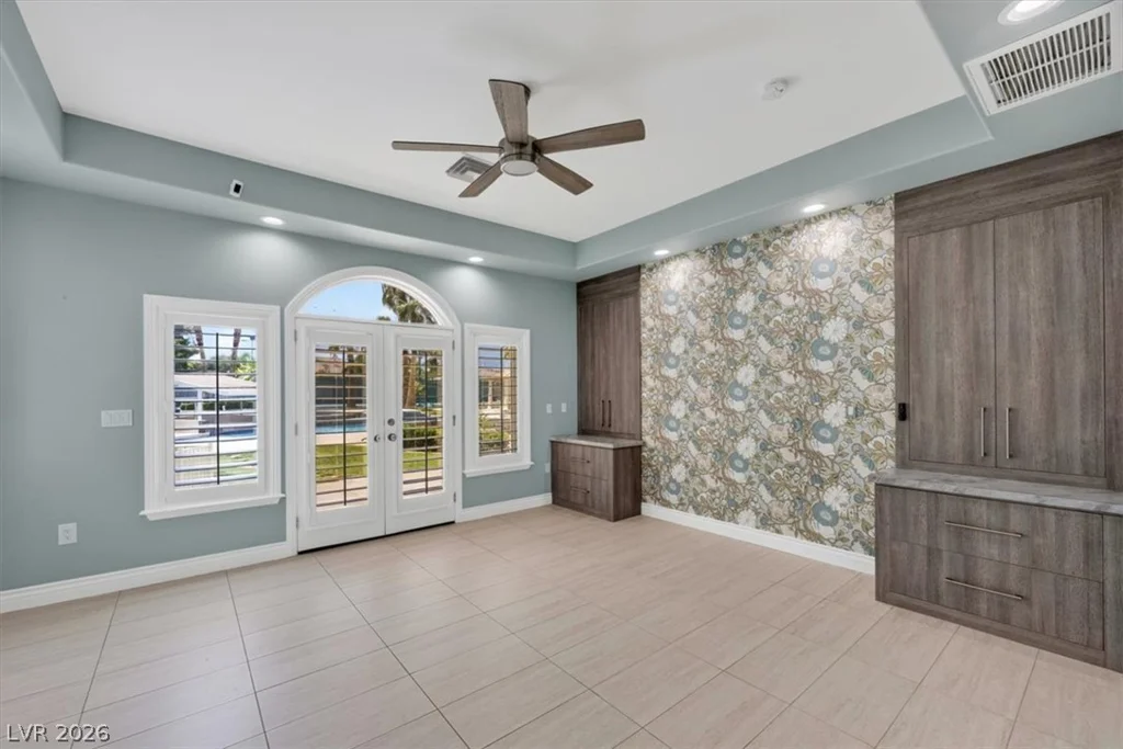 2021 Valadez, Las Vegas, NV 89117