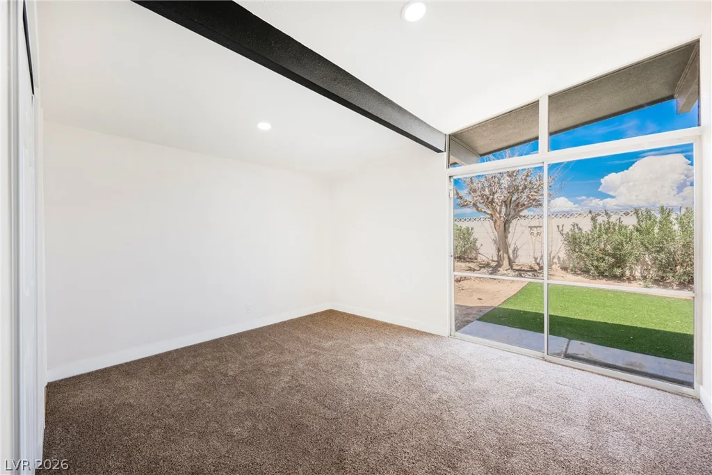2732 Castle, North Las Vegas, NV 89030