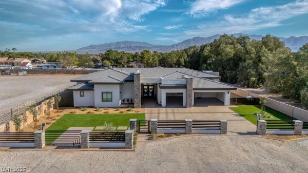 7020 Bath, Las Vegas, NV 89131