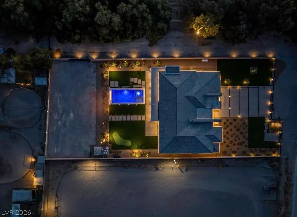 7020 Bath, Las Vegas, NV 89131