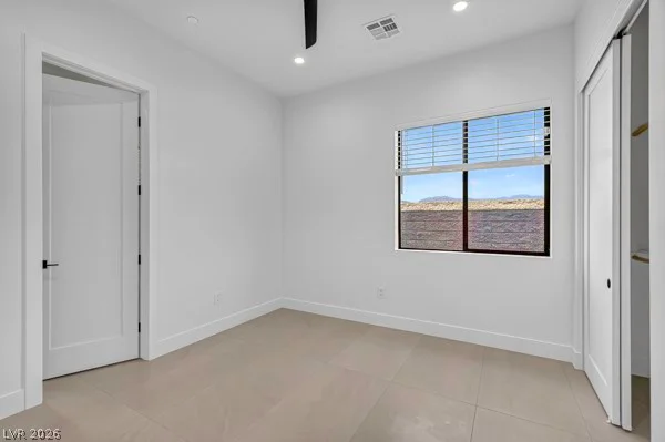 7020 Bath, Las Vegas, NV 89131