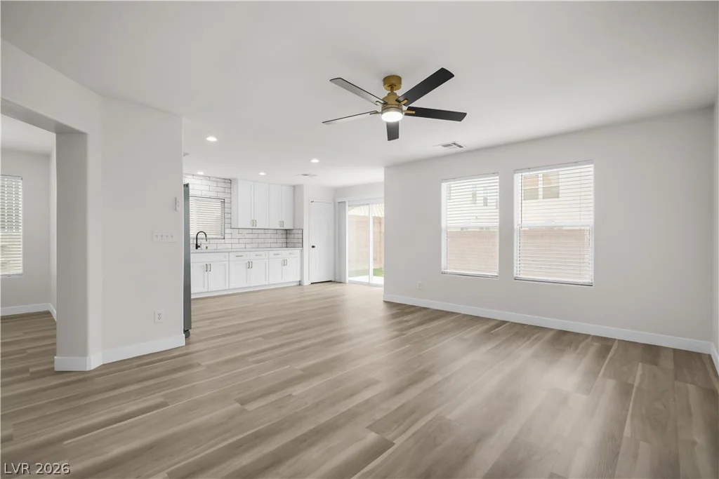 6772 Oak Mist, Las Vegas, NV 89139