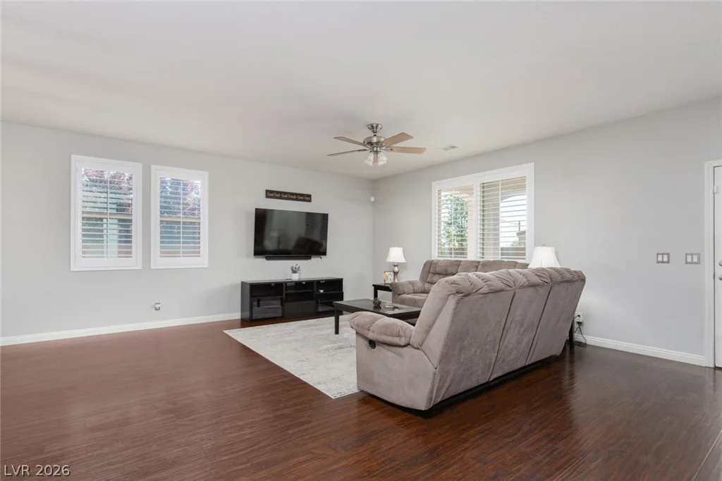 7624 Sugarloaf Peak, Las Vegas, NV 89166