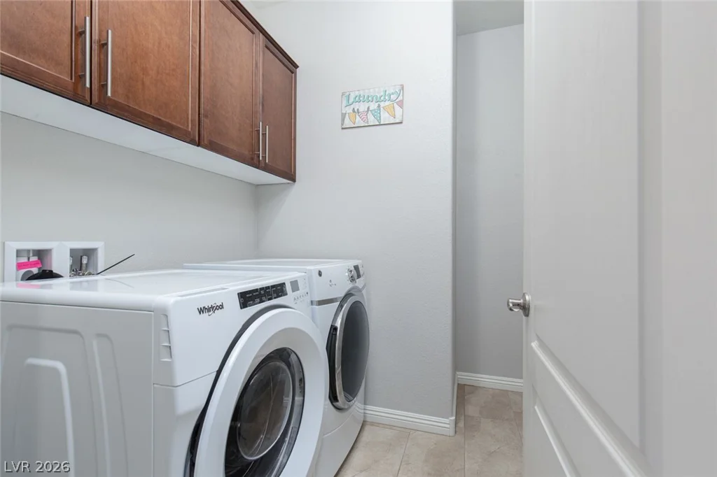 7624 Sugarloaf Peak, Las Vegas, NV 89166