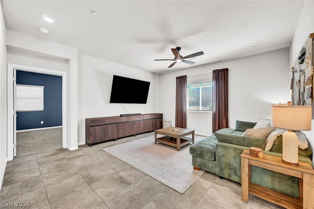 10257 Sequoia Falls, Las Vegas, NV 89149