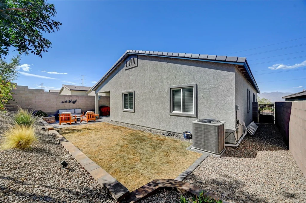 10257 Sequoia Falls, Las Vegas, NV 89149