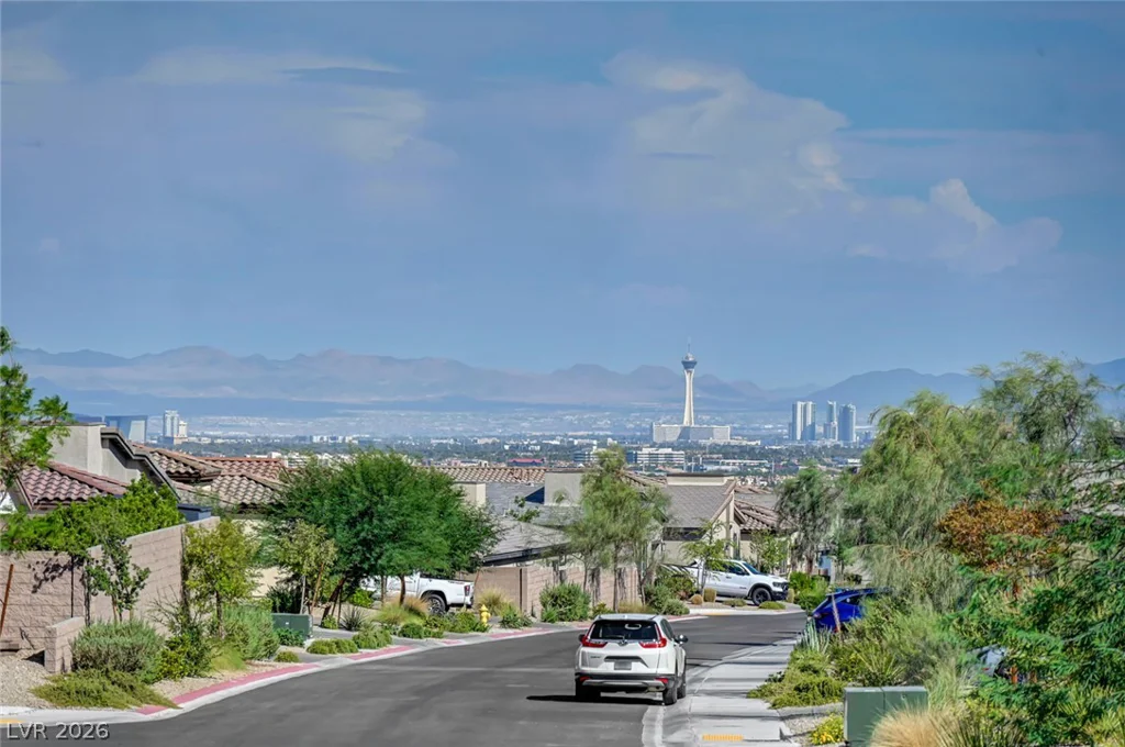 10257 Sequoia Falls, Las Vegas, NV 89149