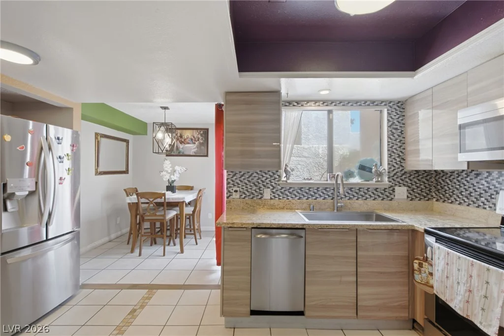 2639 Aracatuba, Las Vegas, NV 89121