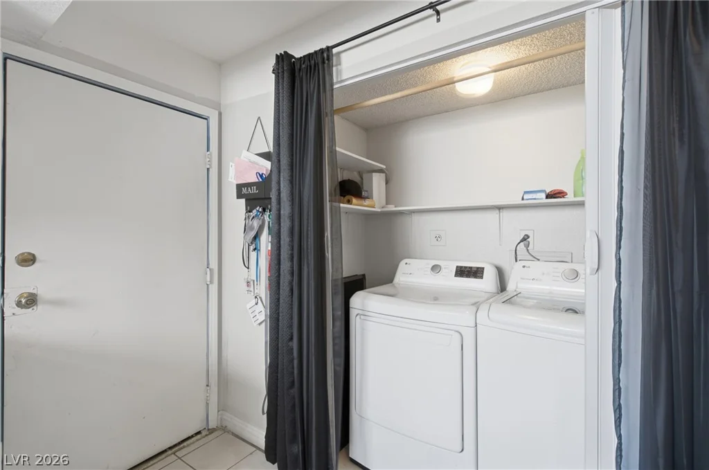 2639 Aracatuba, Las Vegas, NV 89121