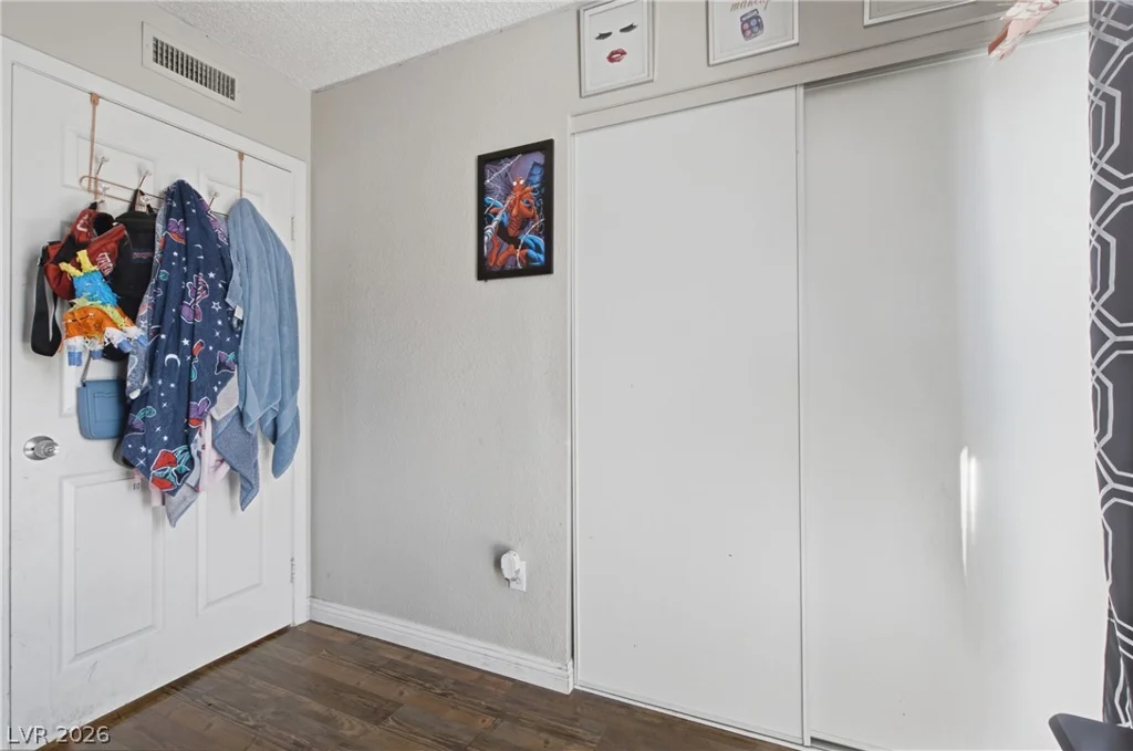 2639 Aracatuba, Las Vegas, NV 89121