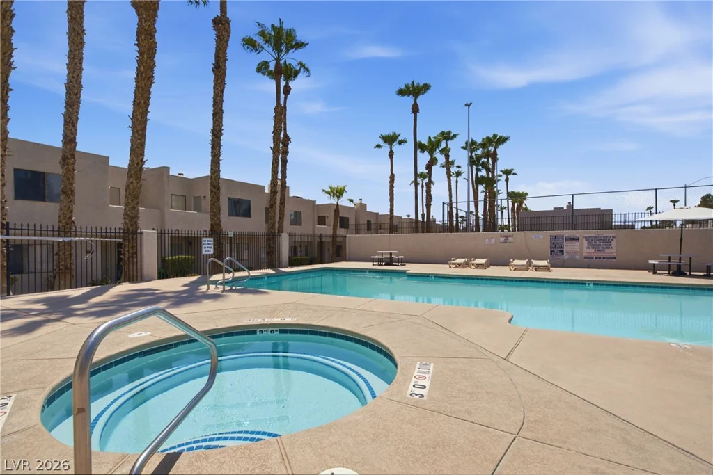 2639 Aracatuba, Las Vegas, NV 89121