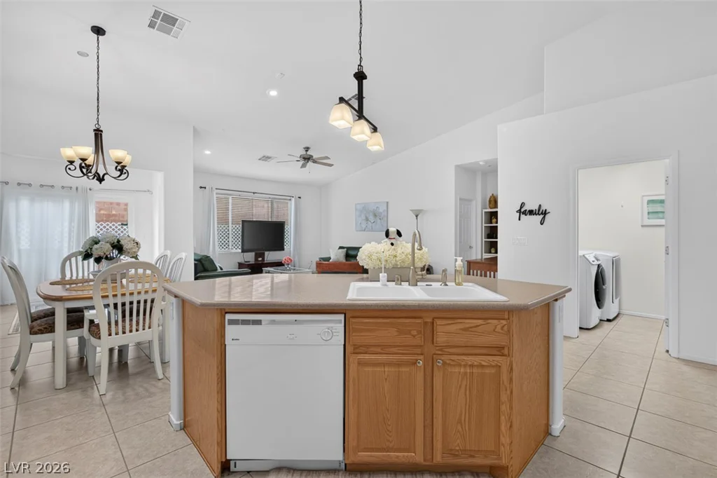 6183 Bayard, Las Vegas, NV 89148