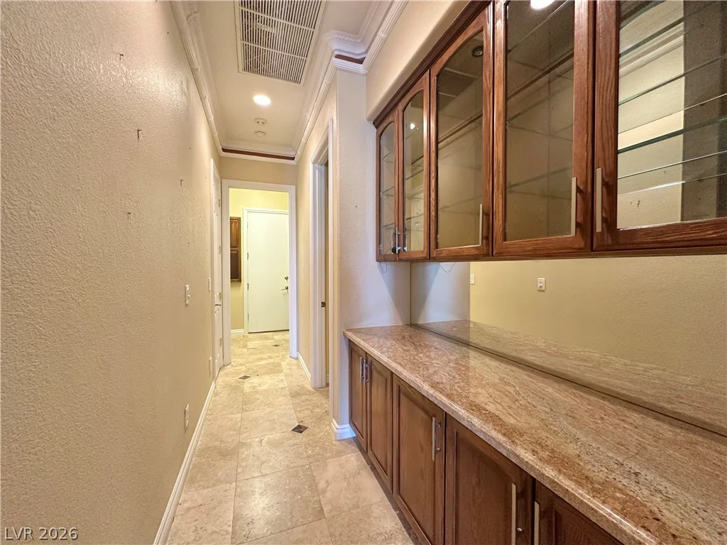 1708 Wincanton, Las Vegas, NV 89134