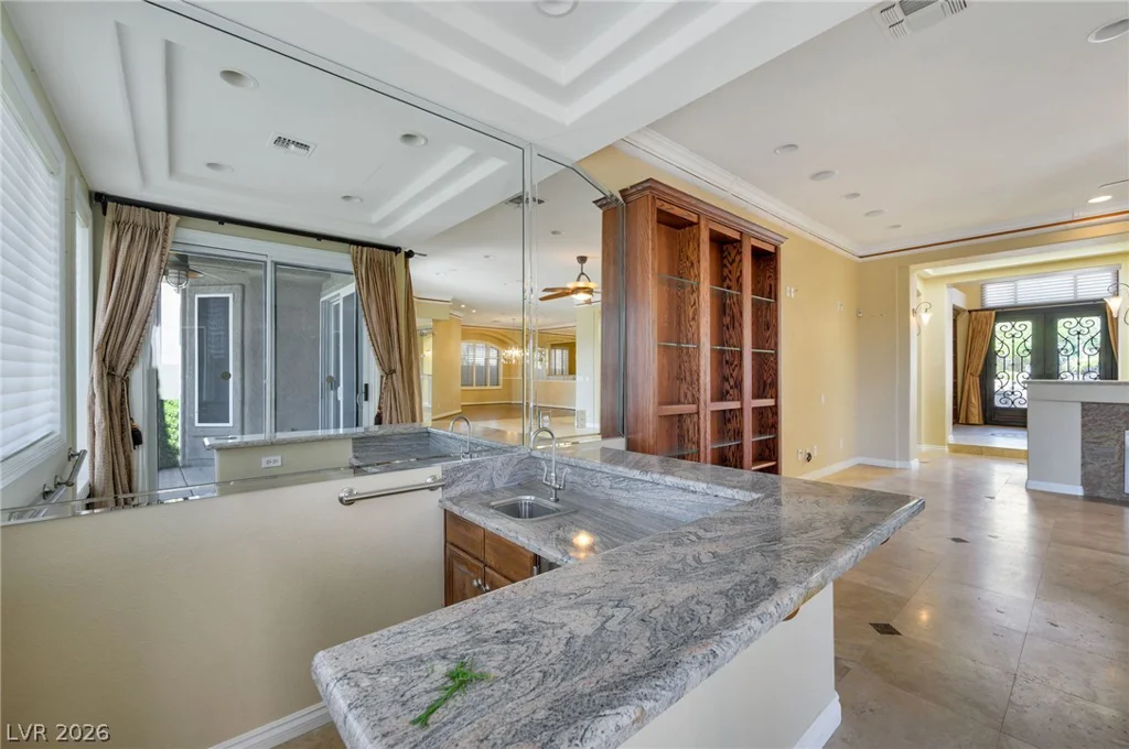1708 Wincanton, Las Vegas, NV 89134
