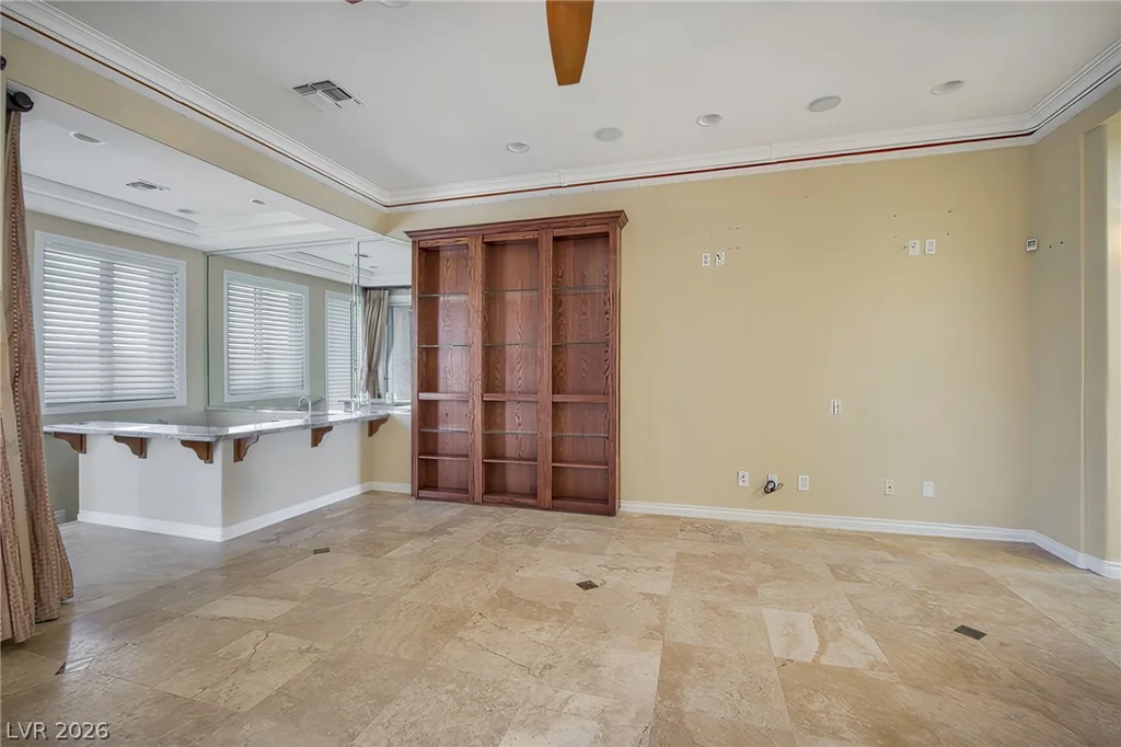 1708 Wincanton, Las Vegas, NV 89134