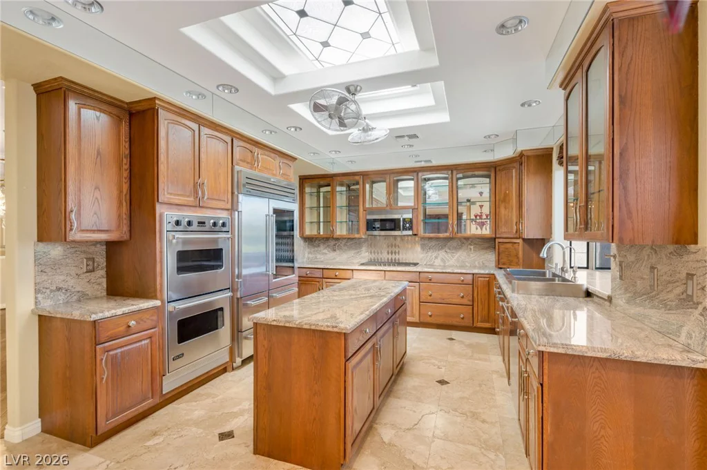 1708 Wincanton, Las Vegas, NV 89134