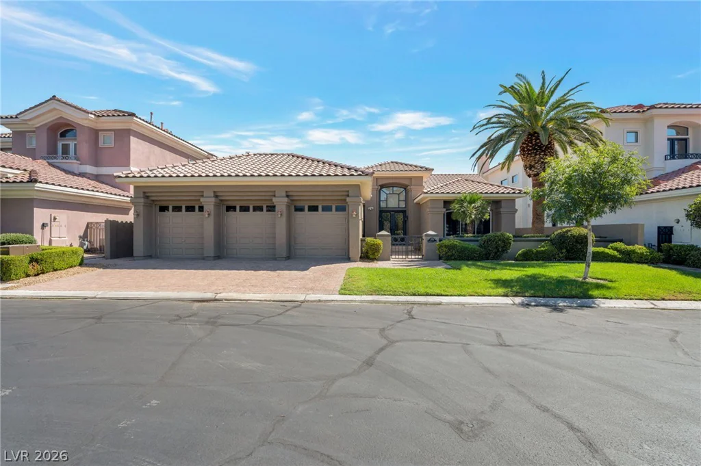1708 Wincanton, Las Vegas, NV 89134