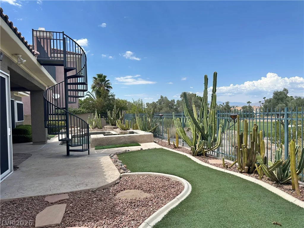 1708 Wincanton, Las Vegas, NV 89134