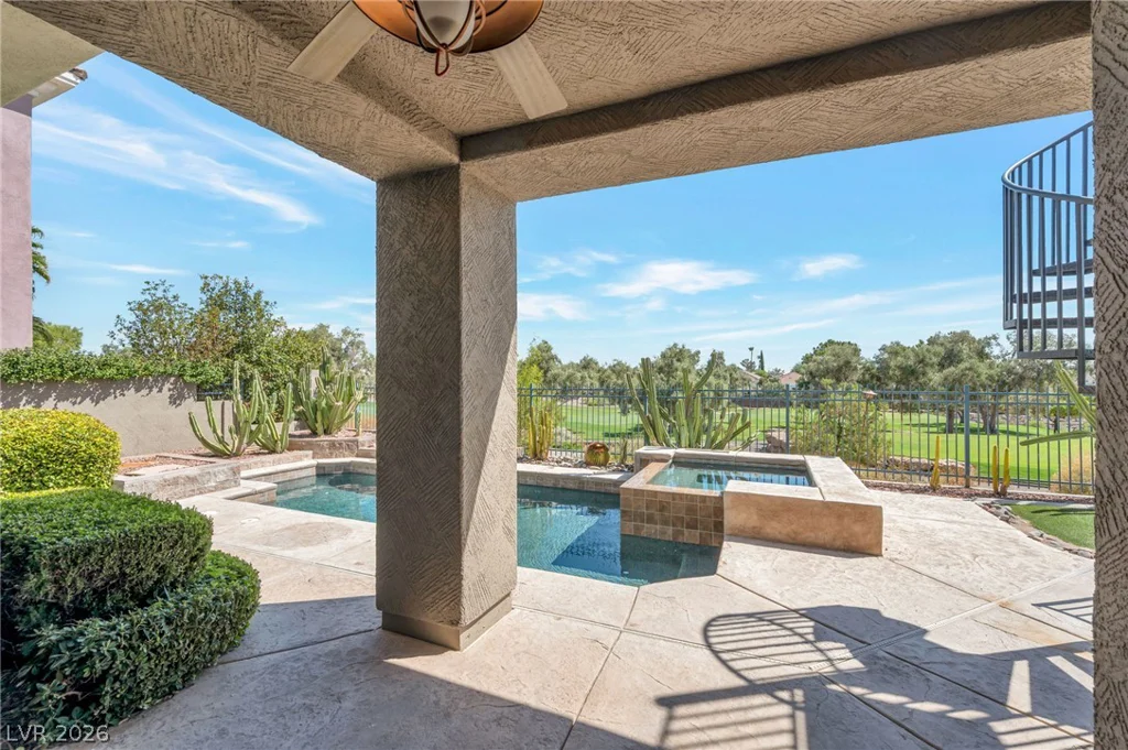 1708 Wincanton, Las Vegas, NV 89134