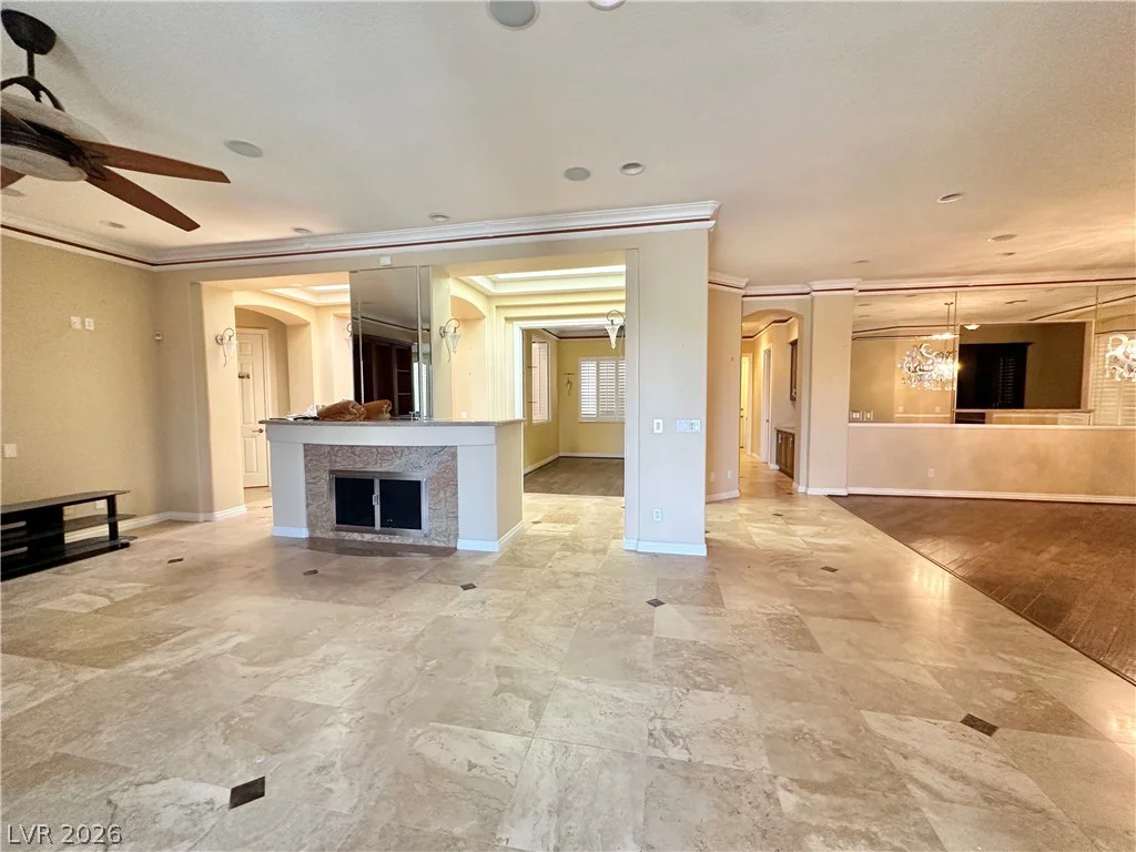 1708 Wincanton, Las Vegas, NV 89134