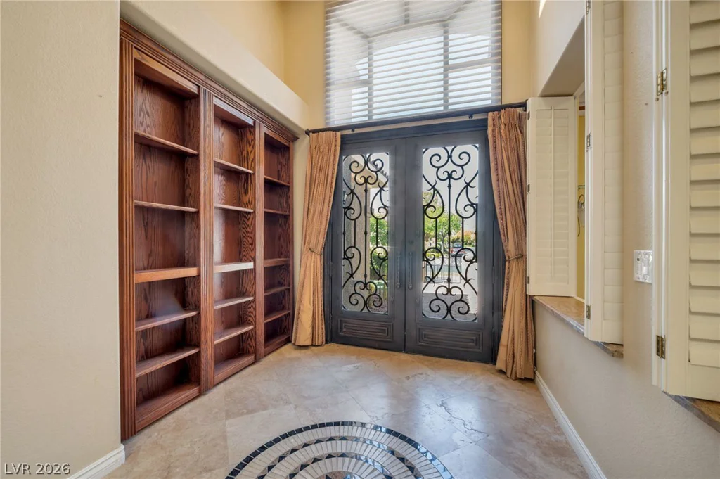 1708 Wincanton, Las Vegas, NV 89134