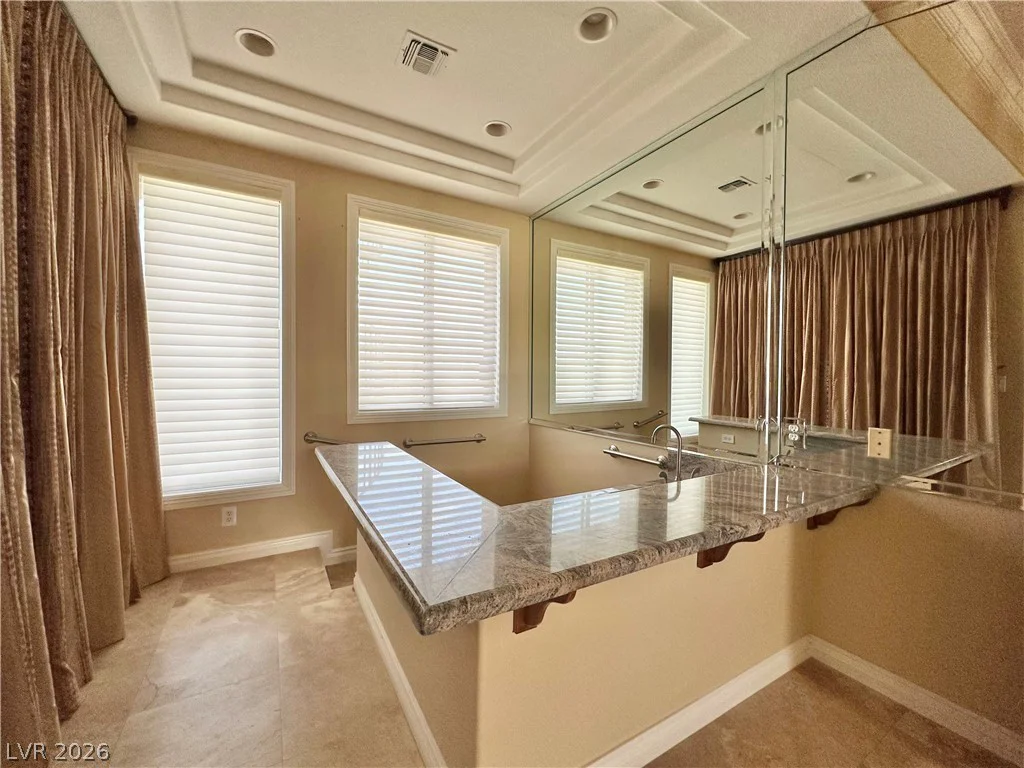 1708 Wincanton, Las Vegas, NV 89134