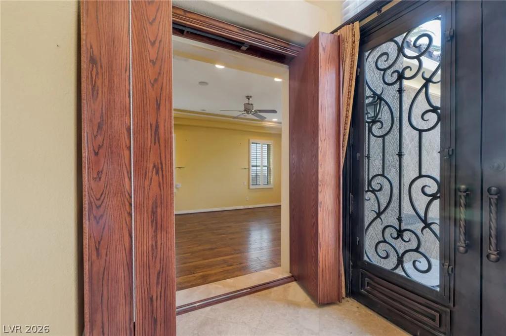 1708 Wincanton, Las Vegas, NV 89134