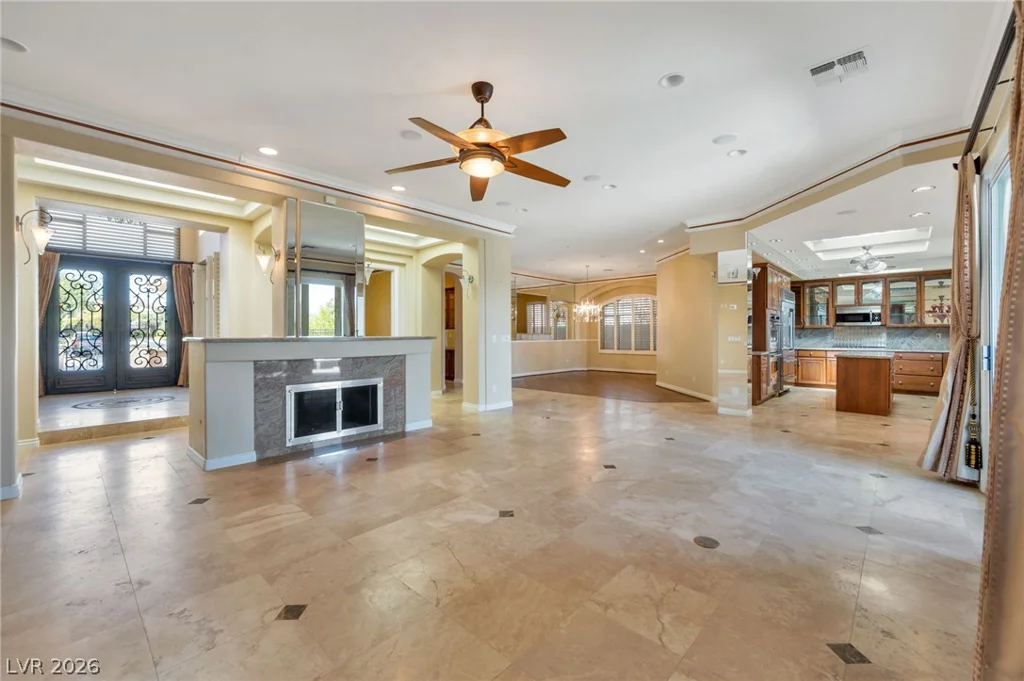 1708 Wincanton, Las Vegas, NV 89134