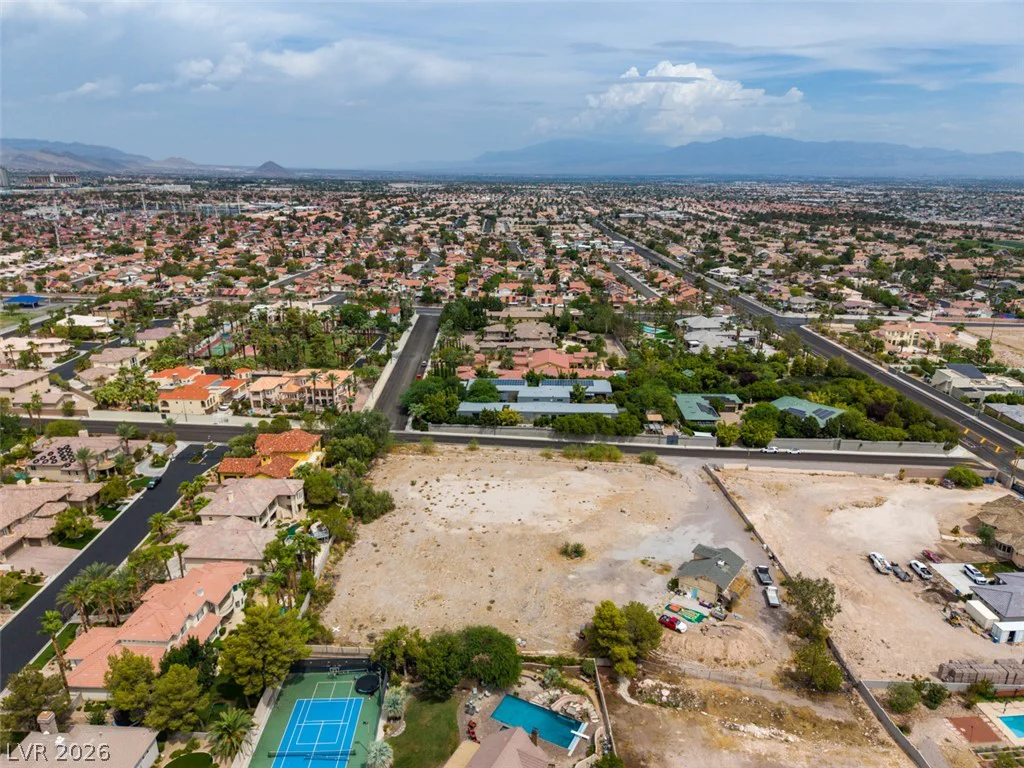 2050 Tomsik, Las Vegas, NV 89117