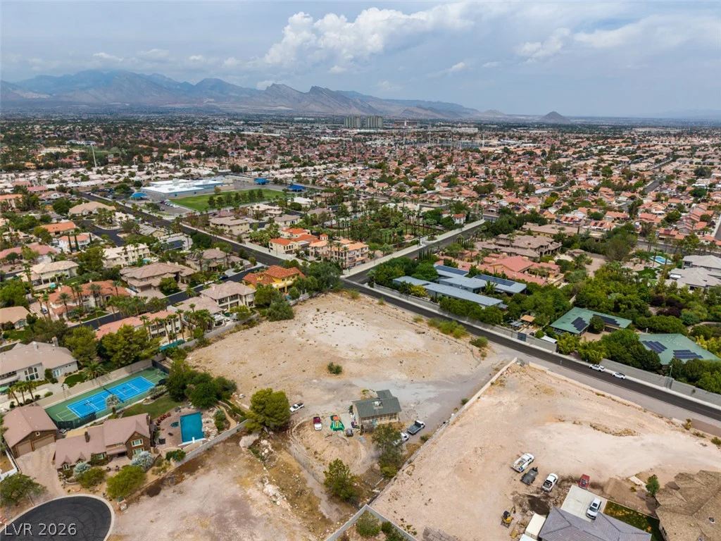 2050 Tomsik, Las Vegas, NV 89117