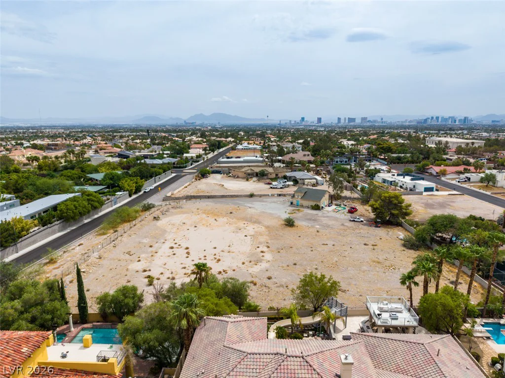 2050 Tomsik, Las Vegas, NV 89117
