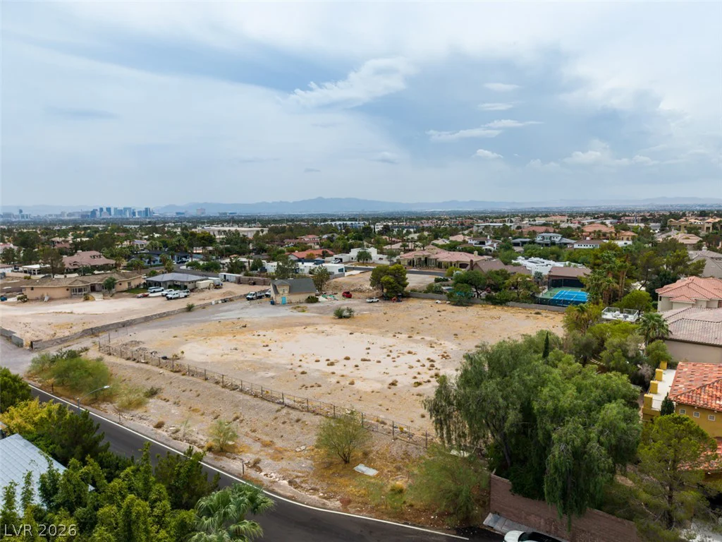 2050 Tomsik, Las Vegas, NV 89117