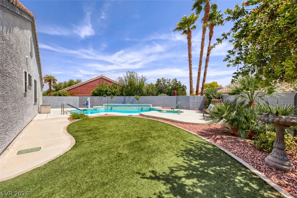 1697 Freedom, Henderson, NV 89014