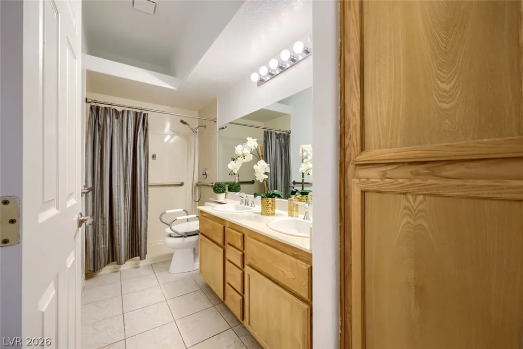 1697 Freedom, Henderson, NV 89014