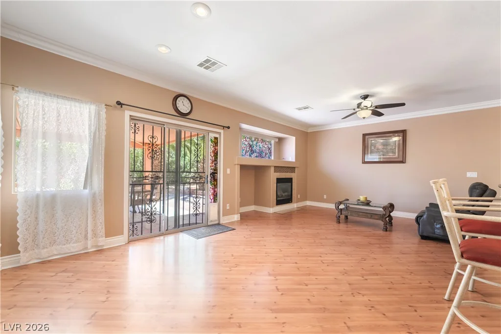 5910 Terra Grande, Las Vegas, NV 89122