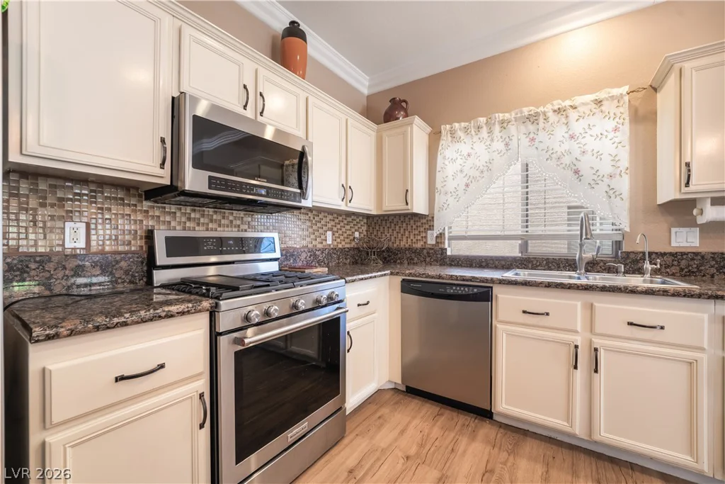 5910 Terra Grande, Las Vegas, NV 89122