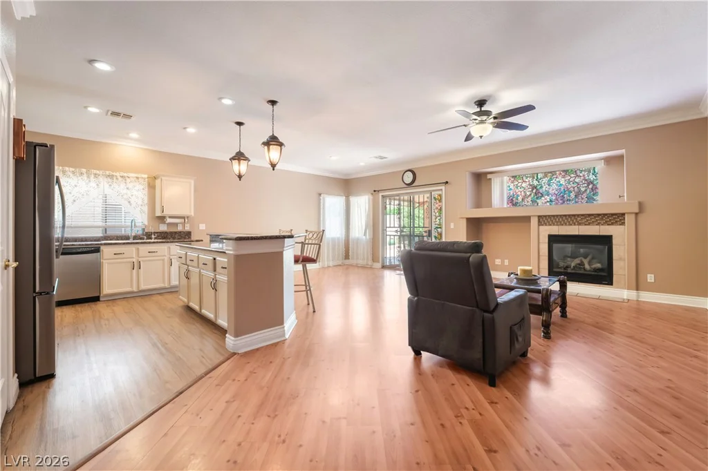 5910 Terra Grande, Las Vegas, NV 89122