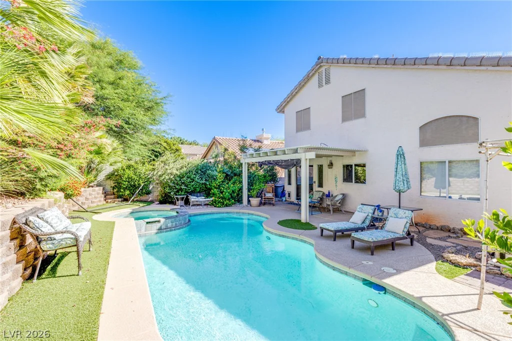 253 Camelback Ridge, Henderson, NV 89012