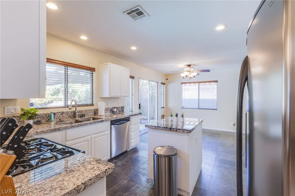 253 Camelback Ridge, Henderson, NV 89012
