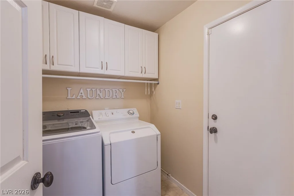 253 Camelback Ridge, Henderson, NV 89012