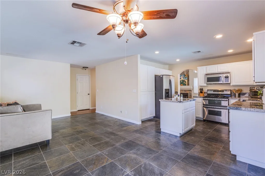 253 Camelback Ridge, Henderson, NV 89012