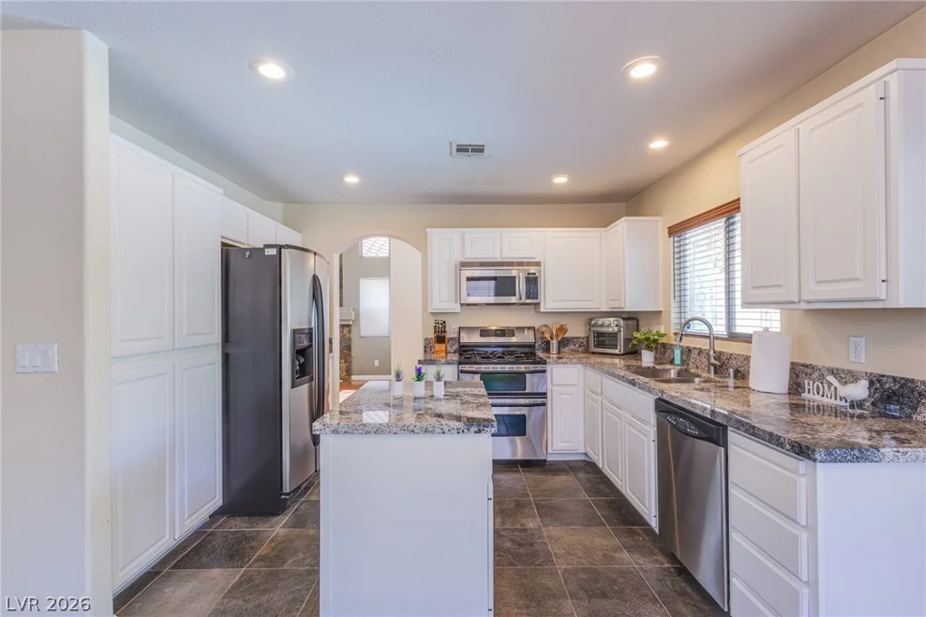 253 Camelback Ridge, Henderson, NV 89012