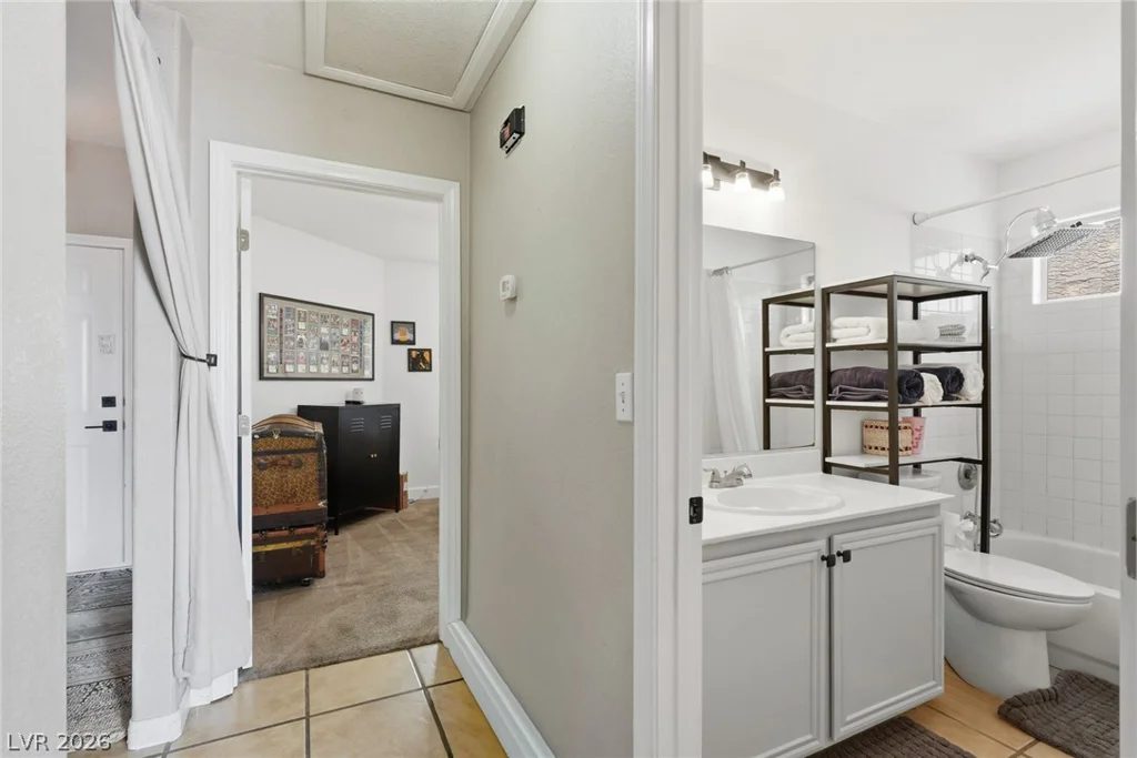 4707 Denali, North Las Vegas, NV 89032