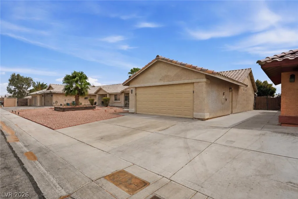 4707 Denali, North Las Vegas, NV 89032
