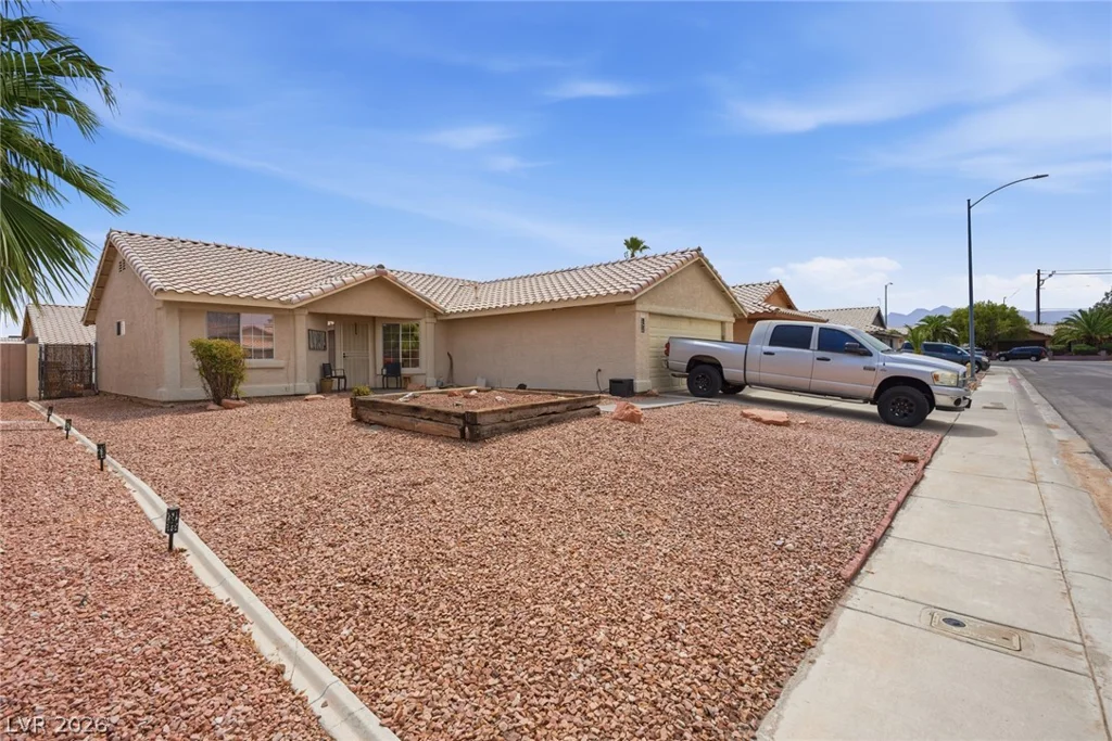 4707 Denali, North Las Vegas, NV 89032