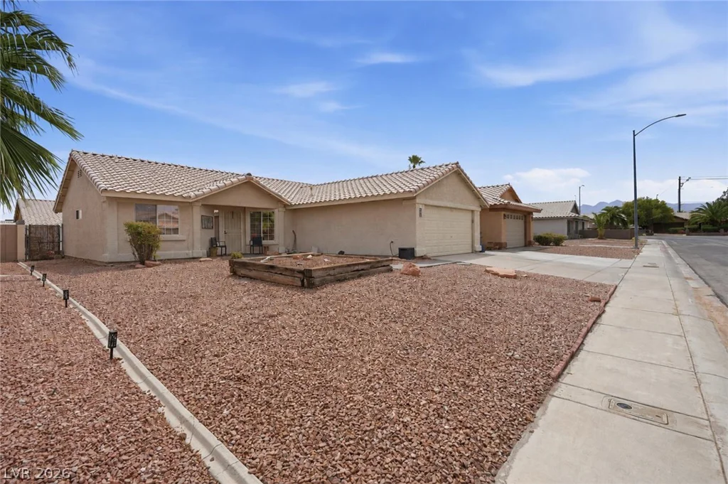 4707 Denali, North Las Vegas, NV 89032