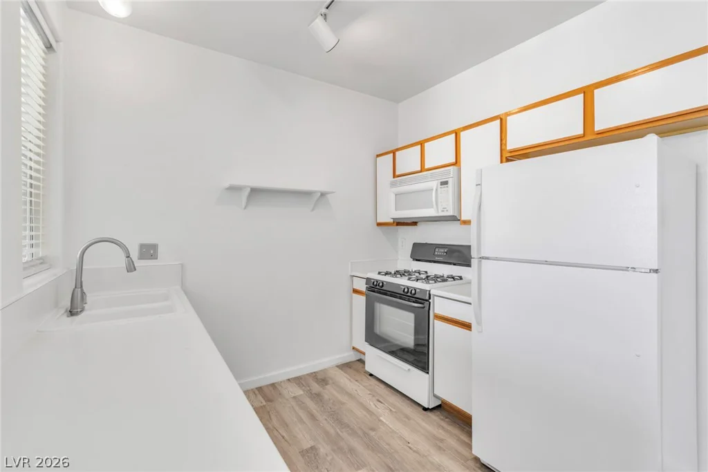 4960 Harrison, Las Vegas, NV 89120